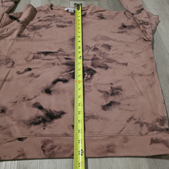 Athleta Tie-Dye Sweatshirt - Picture 5 of 6